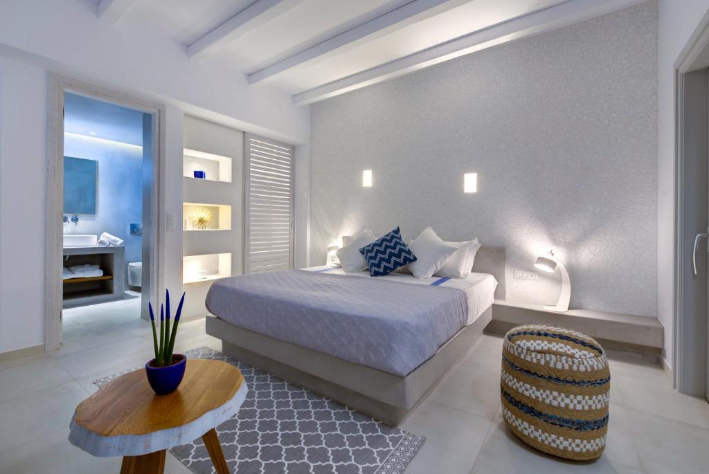Santorini hotel