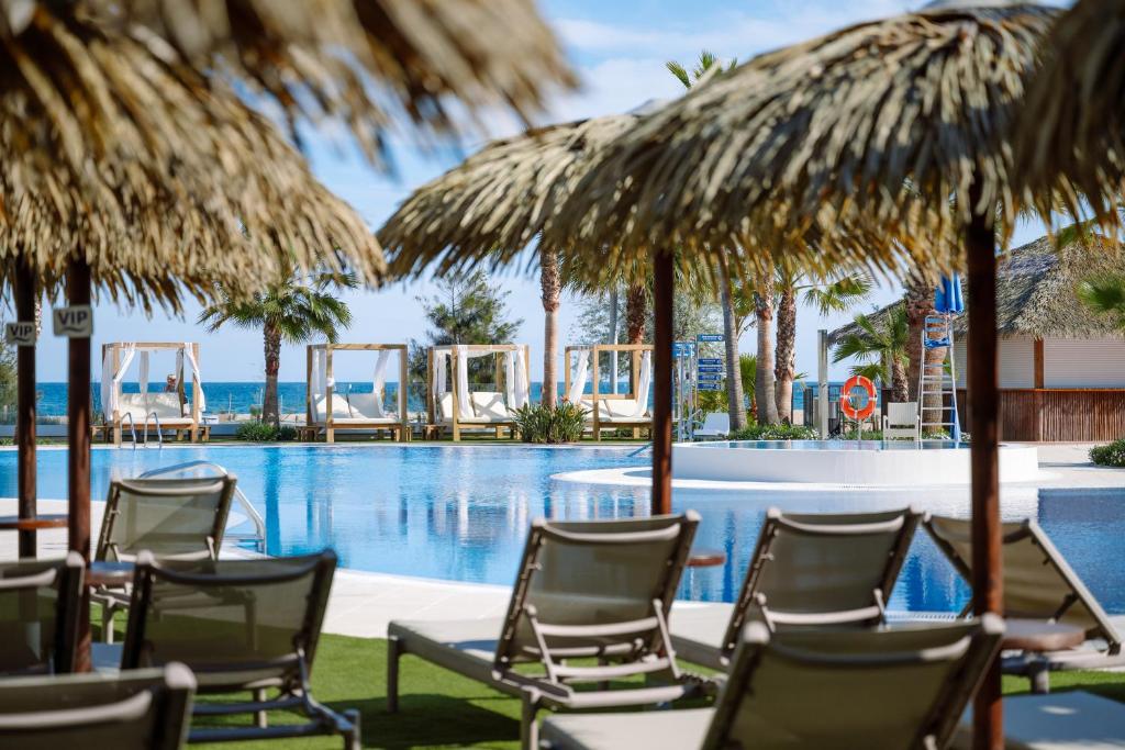 Tahiti Playa Hotel & Suites Costa Barcelona