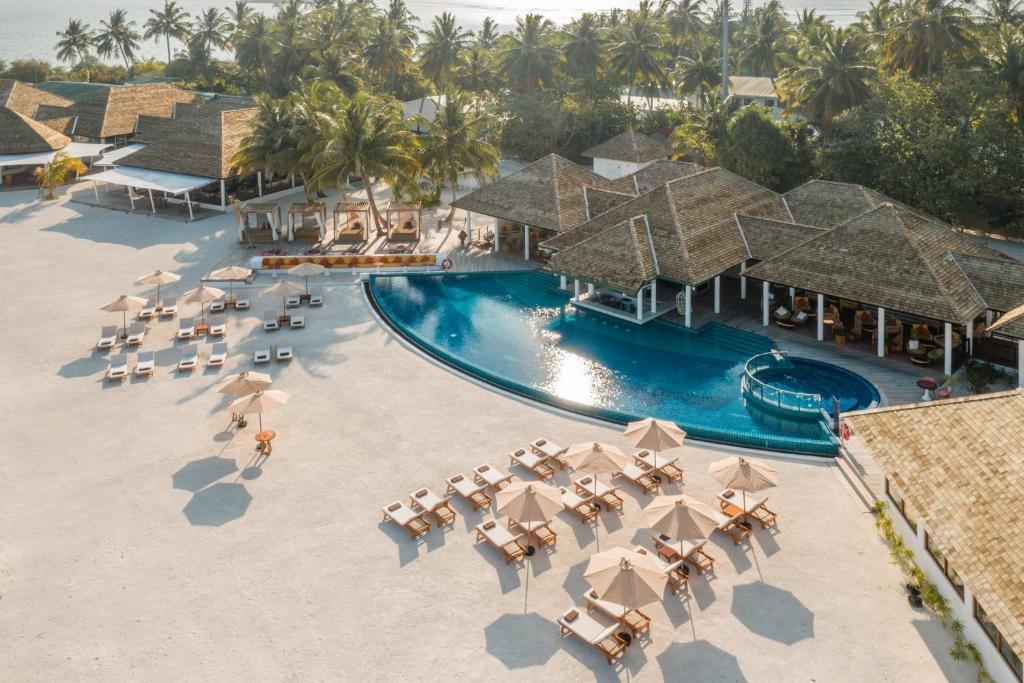 Plaża przy Cinnamon Hakuraa Huraa Maldives
